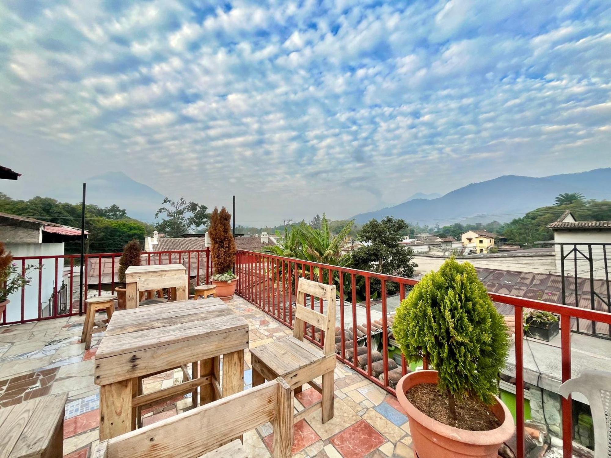 Hotel Jireh Antigua Exteriér fotografie