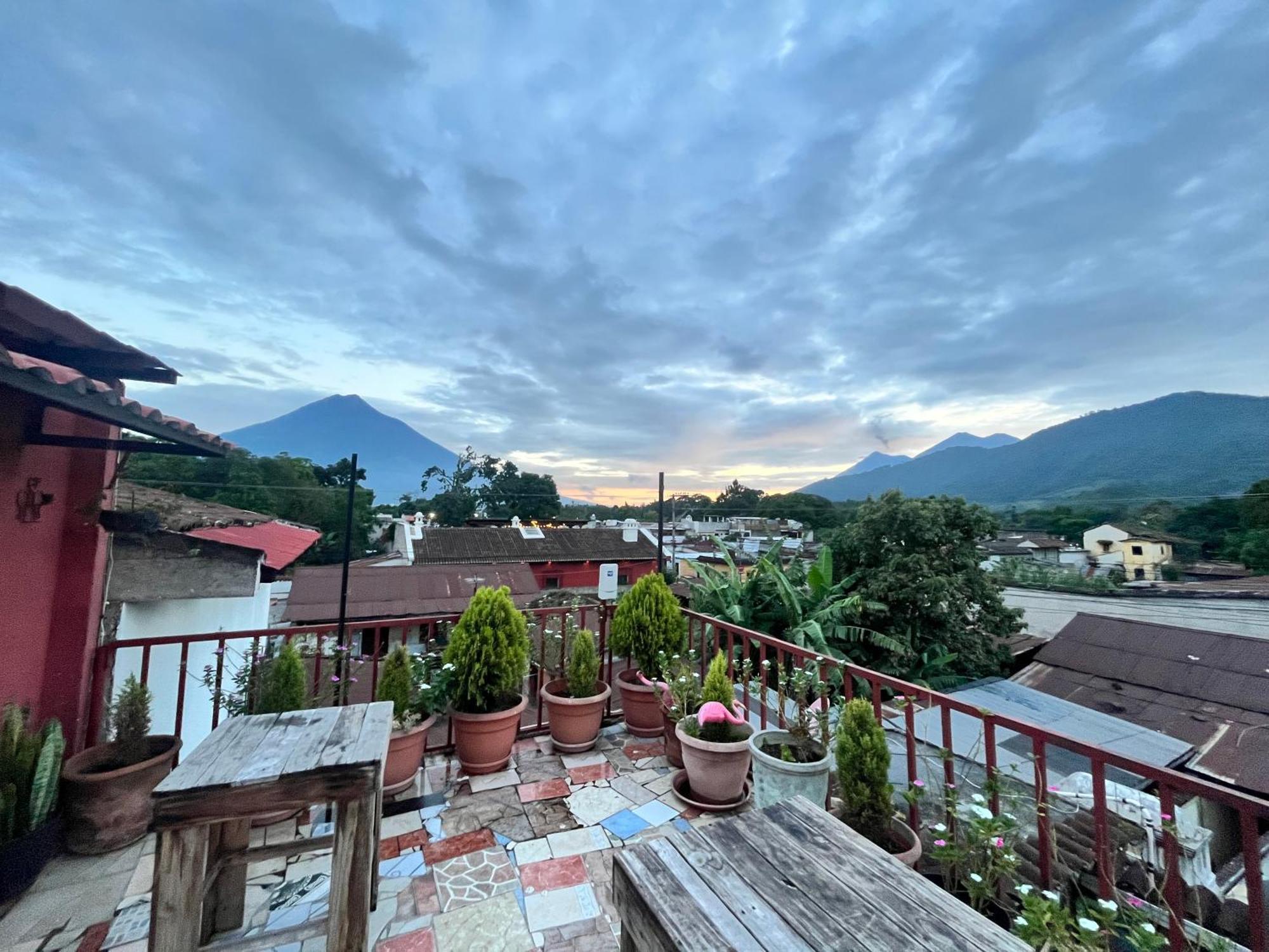 Hotel Jireh Antigua Exteriér fotografie